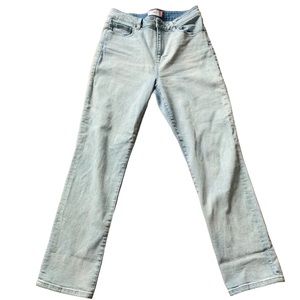 Cabi Higher Straight Light Wash Denim Jeans size 10 Women